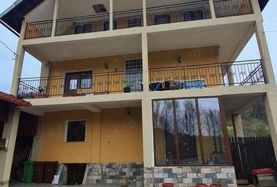 Casă cu 6 camere în Oeștii Pământeni - 3