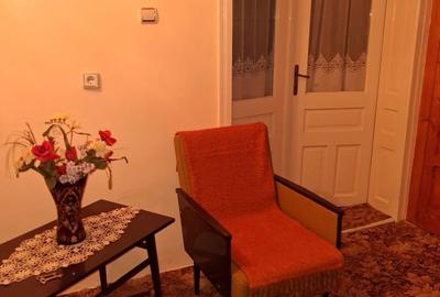 Casă cu 4 camere cu Teren 1440 Mp în Central - 8