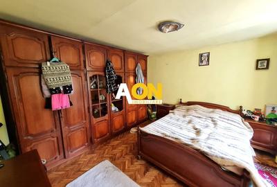 Casă individuală cu 3 camere în Central