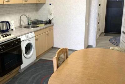 Garsonieră decomandată în Vitan