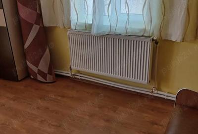 Casă cu Teren 1300 Mp în Dămienești - 11