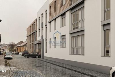Apartament cu 3 camere în Central - 1