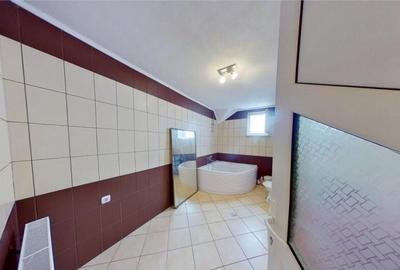 Casă cu 5 camere cu Teren 500 Mp în Central - 9