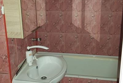 Garsonieră decomandată în Central - 2