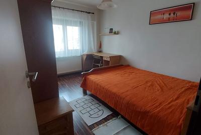 Apartament cu 3 camere decomandat în Central - 6