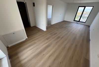 Apartament cu 2 camere decomandat în Est - 12