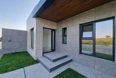 Casă cu 3 camere decomandat în Valu lui Traian - 7