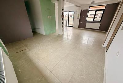 Imobil pretabil magazin sau restaurant cu terasa - 14