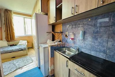 GARSONIERA , ETAJ 3, ZONA ROGERIUS, STRADA ALUMINEI - 4