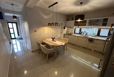 Duplex cu 5 camere de vanzare  în zona Aradului - 13