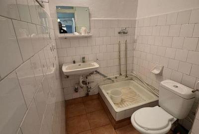 Apartament cu 4 camere decomandat în Micro 16 - 10