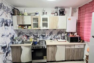 Casă individuală cu 3 camere cu Canalizare în Sud - 2