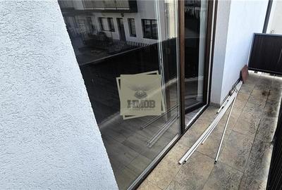 Apartament cu 4 camere semidecomandat, mobilat în Aeroport - 12