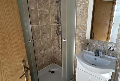 Casă cu 8 camere cu Teren 1110 Mp în Central - 7