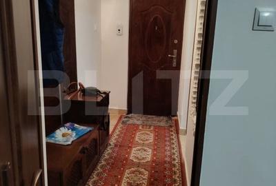 Apartament de vanzare, cu 2 camere, zona Micro 4