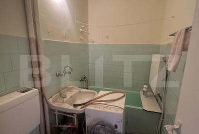 Apartament cu 3 camere semidecomandat în Central - 7