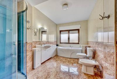 Casă individuală cu 7 camere cu Canalizare în Pipera - 26