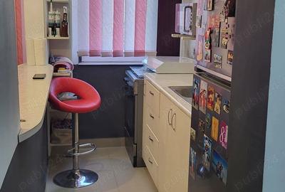 Apartament cu 3 camere decomandat în Mangalia - 2