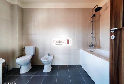 Casă cu 8 camere cu Canalizare în Gruia - 10