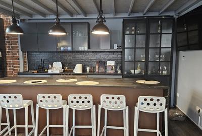 Spatiu Comercial -Piata 1 Mai - 12