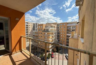 Apartament cu 2 camere decomandat în Pietroasa
