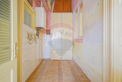 Casă cu 3 camere cu Teren 149 Mp în Brașovul Vechi - 9