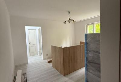 2 Camere Renovat Luica/Piata Resita - 7