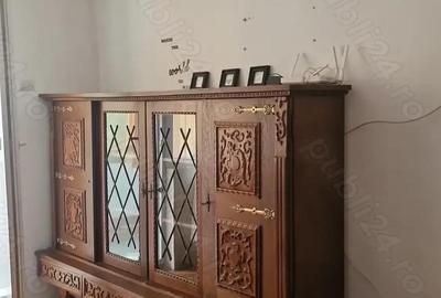 Inchiriez apartament 3 camere Centru 300 euro Inchiriez apartament 3 camere Centru 300 euro - 2