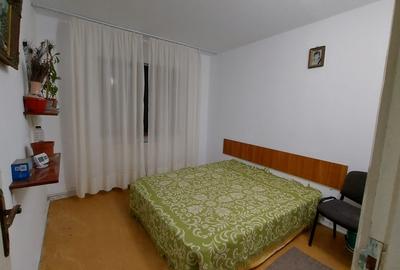 4 camere Micro 39, etaj 4, pret 55000 Euro - 2
