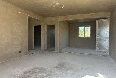 Casă cu 4 camere în Joița - 1