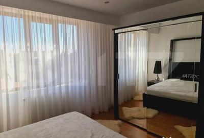 Casă cu 7 camere cu Teren 700 Mp în Central - 12