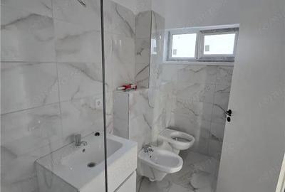 Casă cu Teren 290 Mp în Central - 14