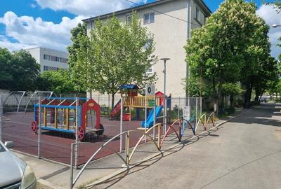 Apartament cu 3 camere în Militari - 2