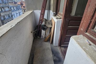 Batiste, Universitate - 7