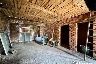 Exclusivitate ! Pozitie excelenta, casa Savadisla - 8