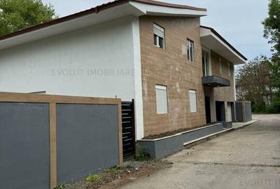 Proprietate comerciala versatila  în Eforie Sud cu vedere panoramica lac - 3