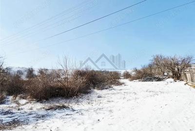 Teren de 1290 mp, în Central - 1