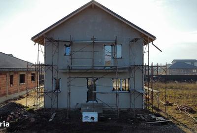 Casă cu 4 camere cu Teren 500 Mp în Central - 6
