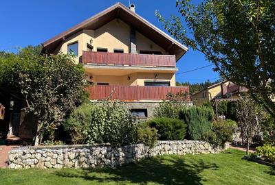 Casă exclusivistă de vânzare în Bușteni – cartier Zamora, județul Prahova - 3