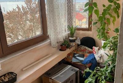 Apartament cu 3 camere decomandat în Central - 1