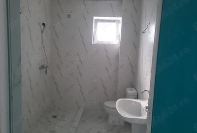 Casă cu 8 camere cu Teren 600 Mp în Ștefăneștii de Jos - 1