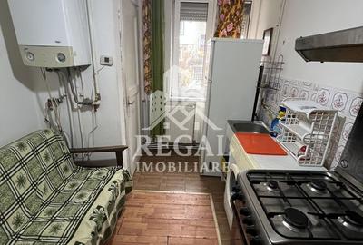 Garsonieră decomandată, mobilată în Central - 4
