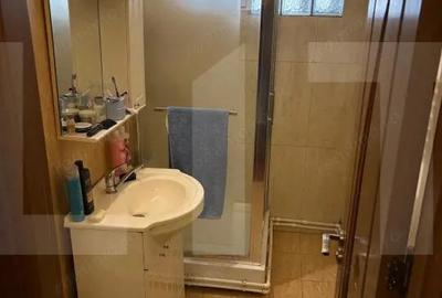 Apartament 3 camere de vanzare Zona Gorjului - 2