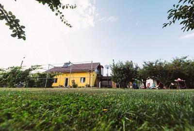 Casă cu 3 camere în Coslogeni - 1