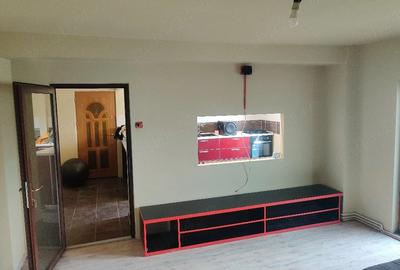 Apartament cu 3 camere decomandat în Micro 2 - 9