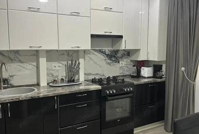 Garsonieră decomandată în Titan - 3