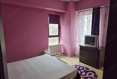 Apartament cu 2 camere decomandat în Km 5 - 2