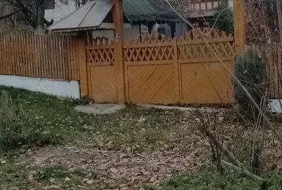 Casa de vanzare in comuna Tatarani - 1