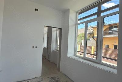 Casă cu 3 camere cu Teren 290 Mp în Central - 5