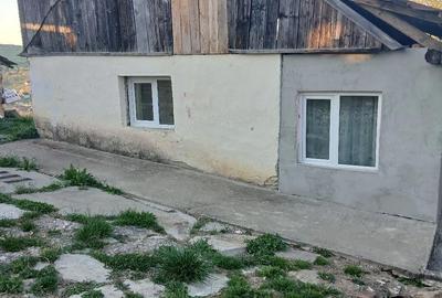 Casă cu 2 camere cu Teren 25 Mp în Ocna Dejului - 5